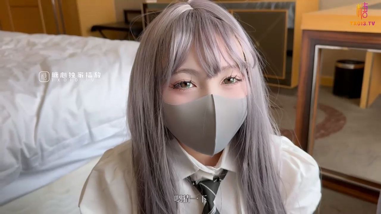 极品反差校花学生妹!粉嫩白虎小穴调教成母狗,肛塞滴蜡玩到潮吹!